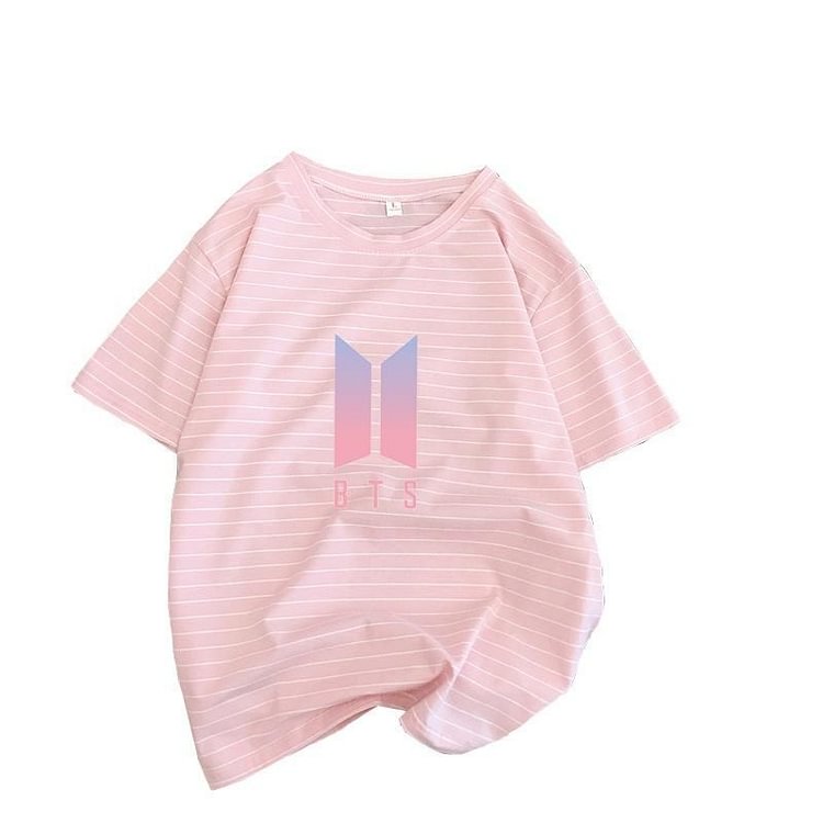 방탄소년단 Gradient Letters T-SHIRT
