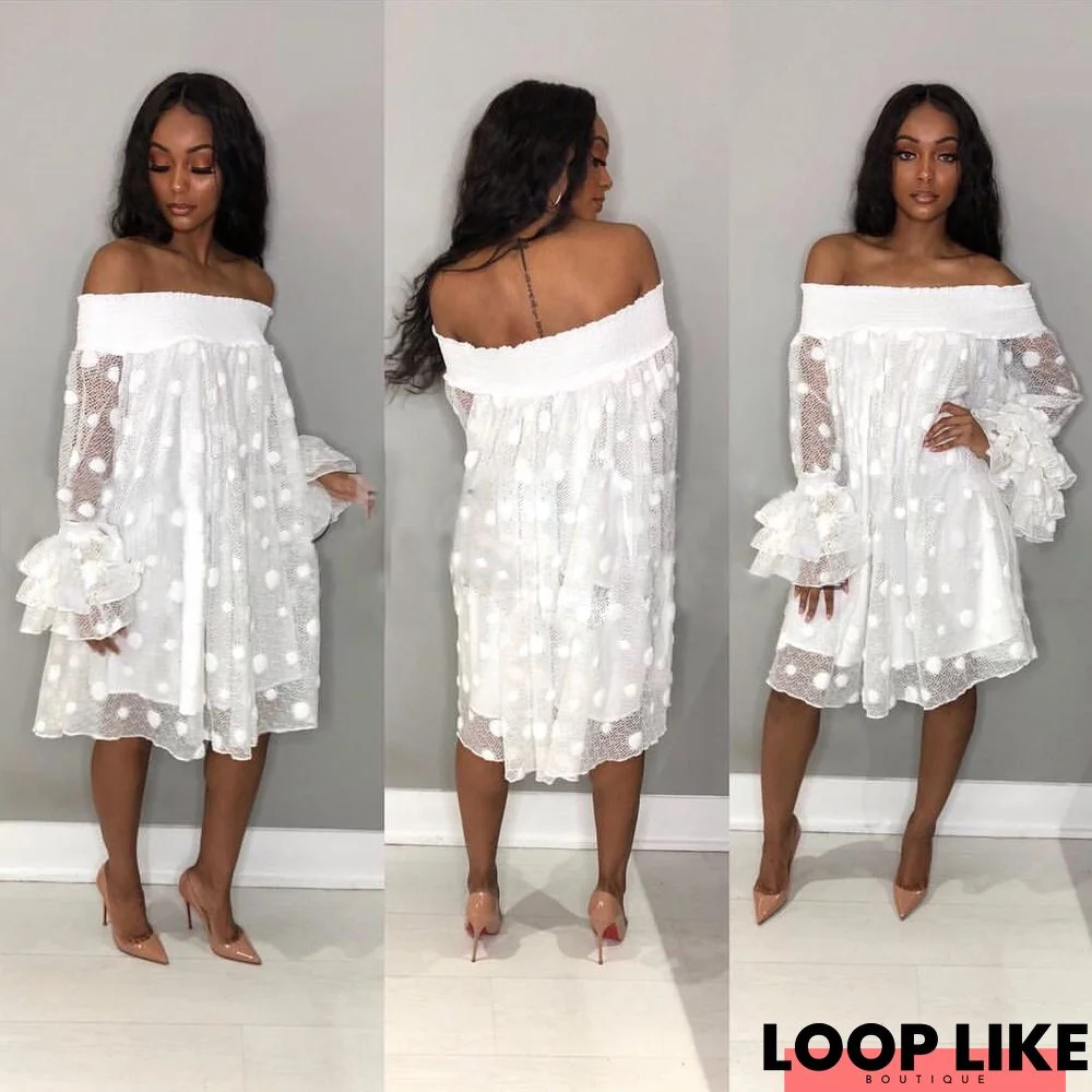 Women's Casual Wave Point Jacquard Flat Shoulder Pineapple Sleeve Loose Skirt Plus Size White Dresses