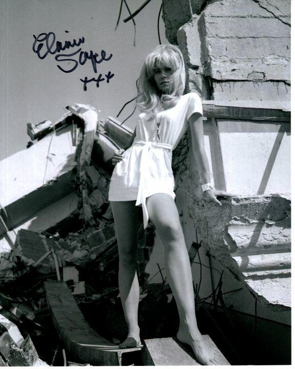 ELAINE JOYCE signed autographed 8x10 Photo Poster painting