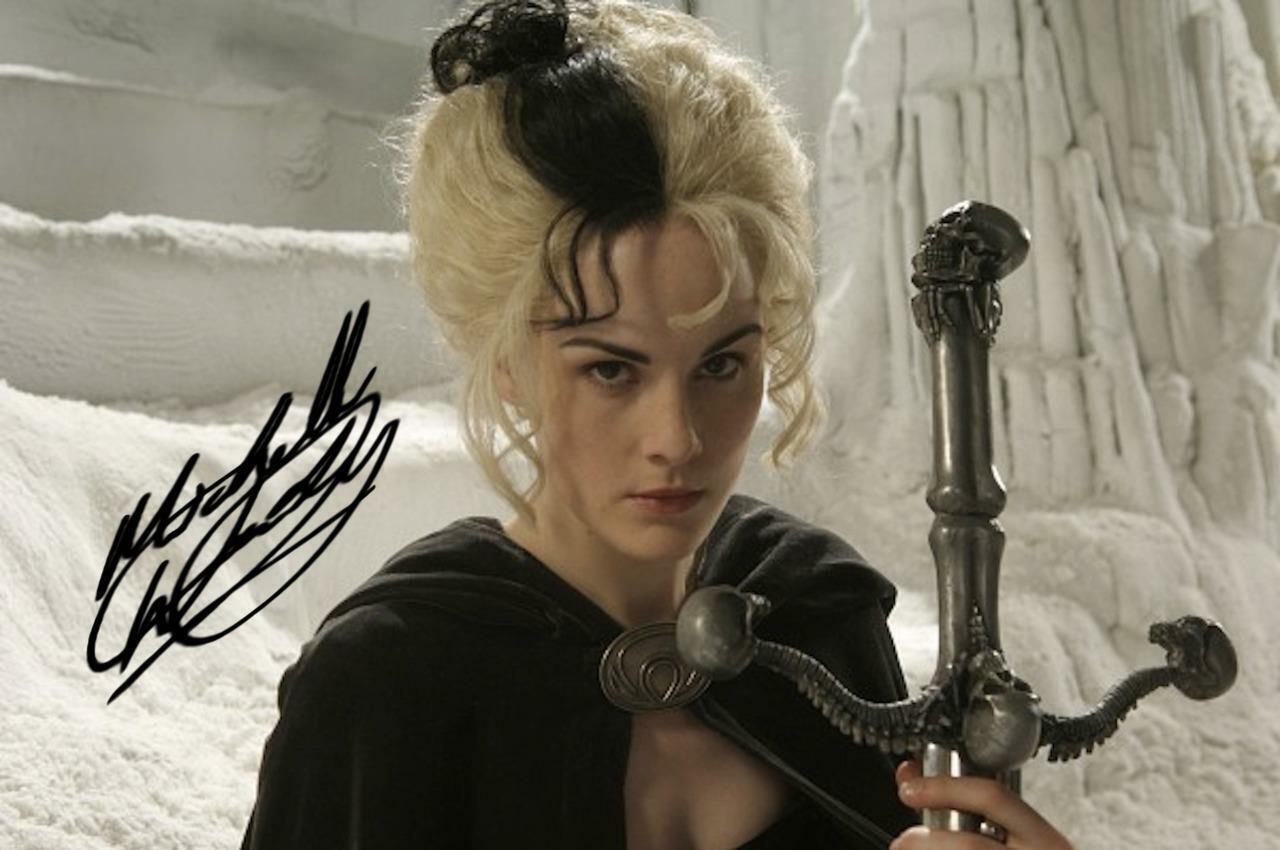 Michelle Dockery Susan Hogfather SIGNED AUTOGRAPHED 10 X 8