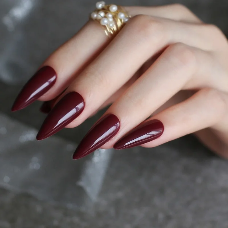 long shiny fake nails brick clour Stiletto glossy false nails Long almond salon art false nails nude Middle length-Nail Inspo