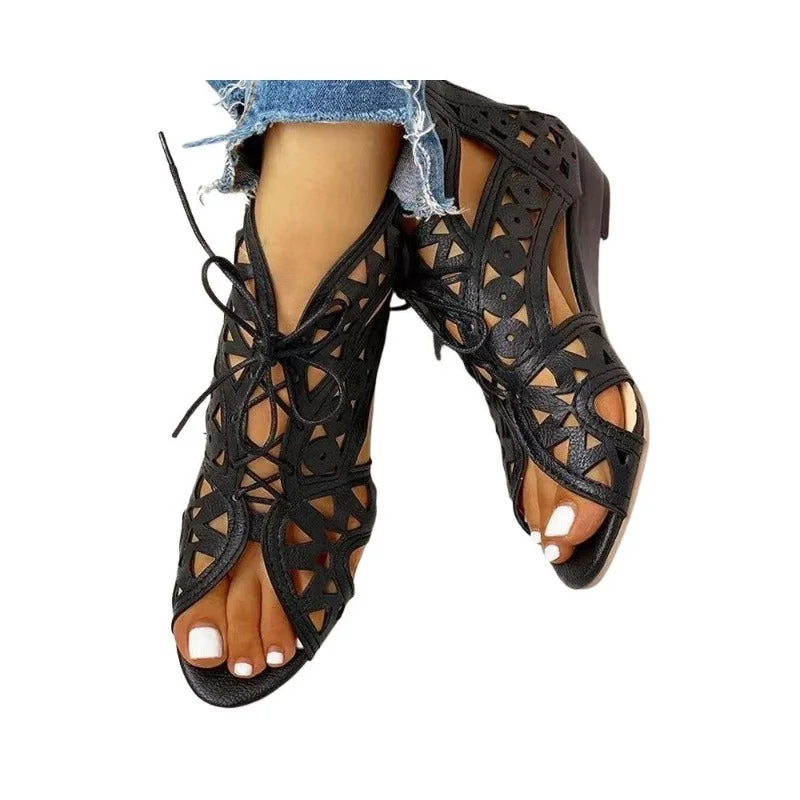 Elegant and casual orthopedic Sandals