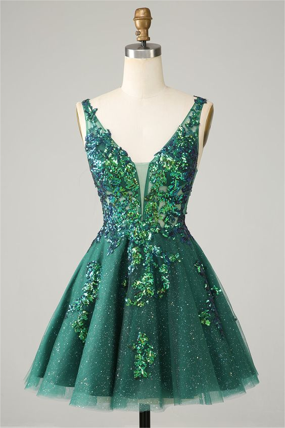 Charming Dark Green Spaghetti Strap Sleeveless Mini Homecoming Dress with Sequins
