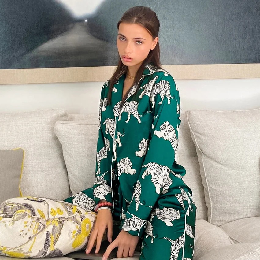 Graduation Gifts Animal Print Pajama Feminino Summer Nightwear Trouser Suits Satin Set Woman 2 Pieces Long Sleeve Sleep Tops Nightie Pajama