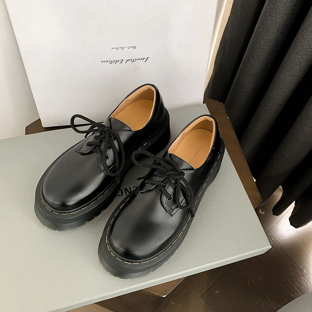 Churchf Churchf Head Retro Leather Leather Shoes Female 2024 New Versatile Thick Bottom 3 Hole British Wind Increase