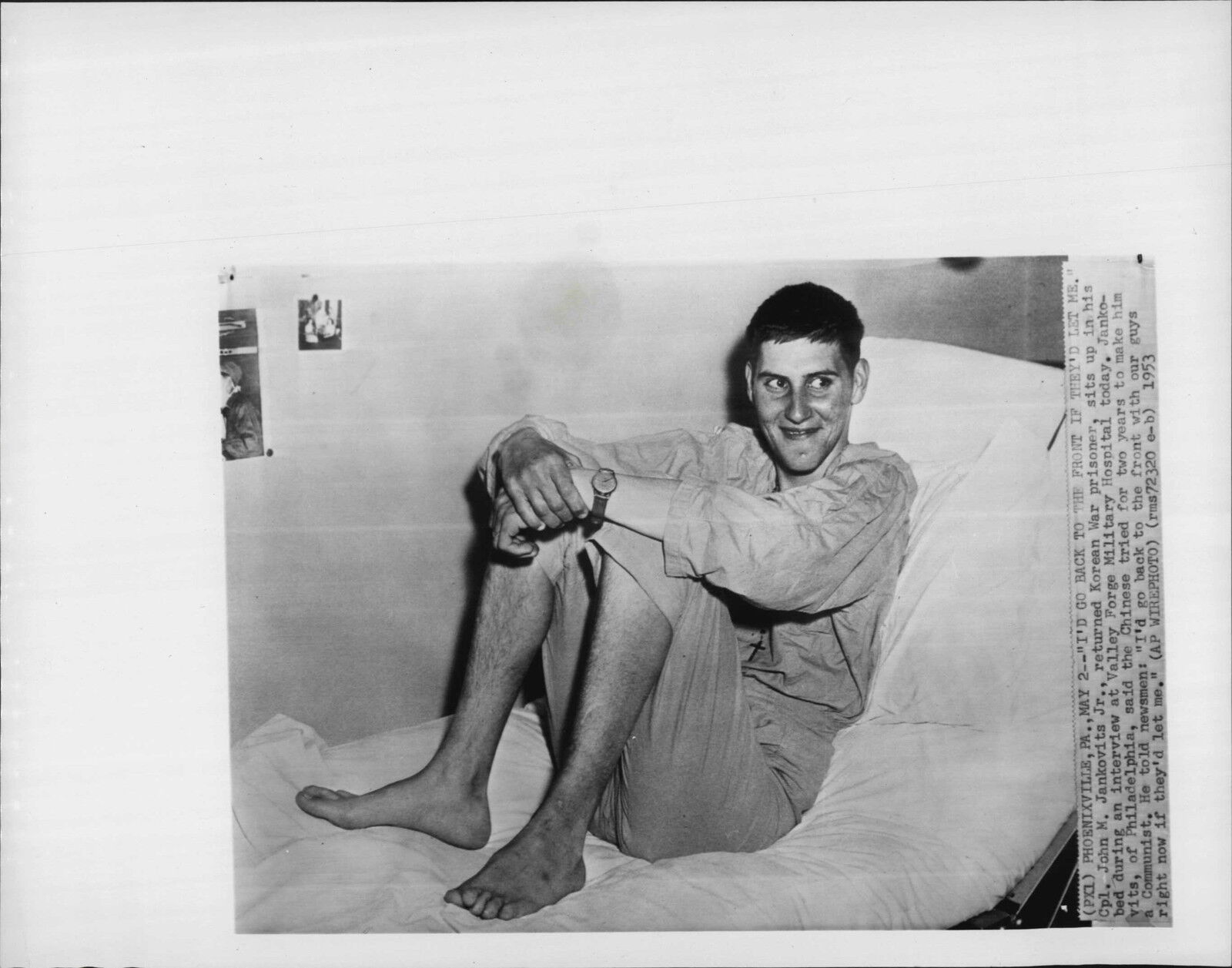 d Prisoner John Jankovits in Valley Forge Hospita 1953 Korea War Press Photo Poster painting