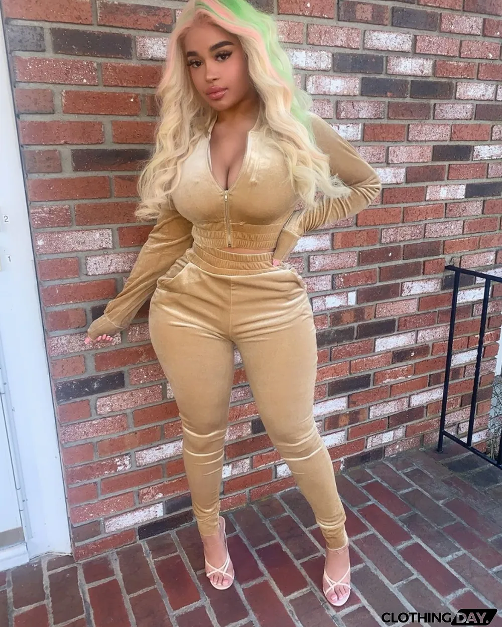 Winter Casual Khaki Velvet Crop Top and Pants 2 Piece Tracksuit