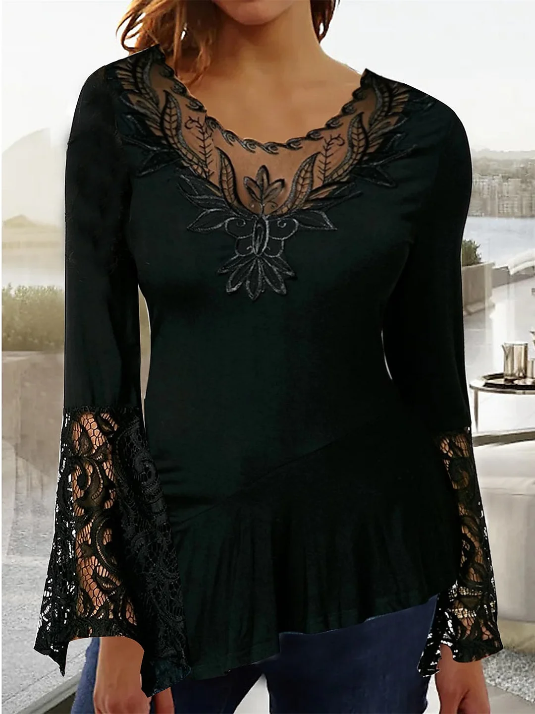 Women Long Sleeve Scoop Neck Lace Stitching Top