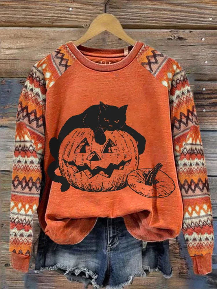 Women's Halloween Black Cat And Pumpkin Sweatshirt