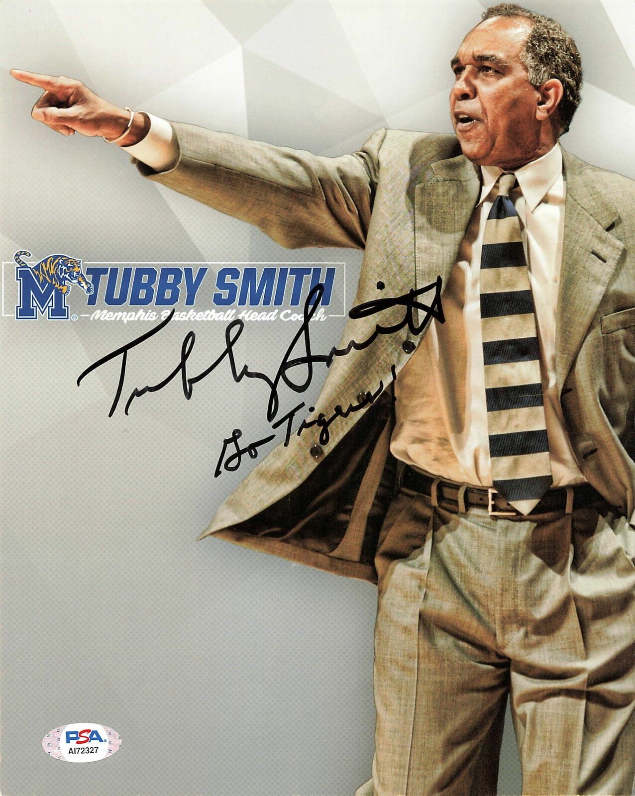 TUBBY SMITH Signed 8x10 Photo Poster painting PSA/DNA Basketball Coach Autographed