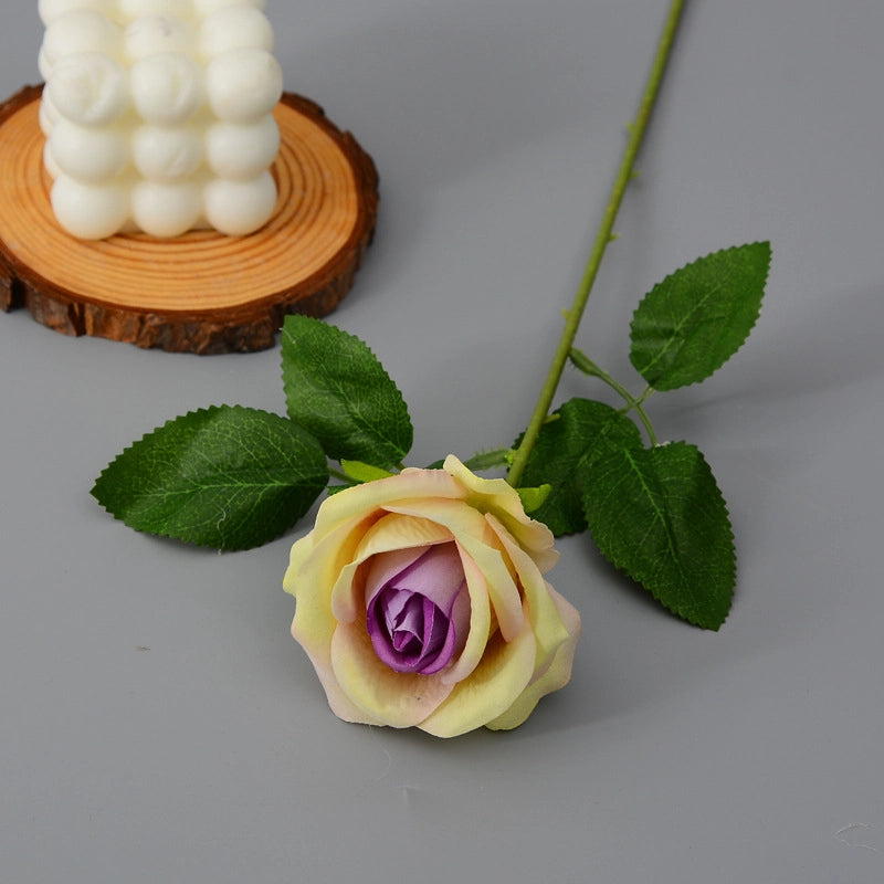 Lifelike Artificial Flowers Suitable For Office Cultural Environment High Quality Silk Flowers