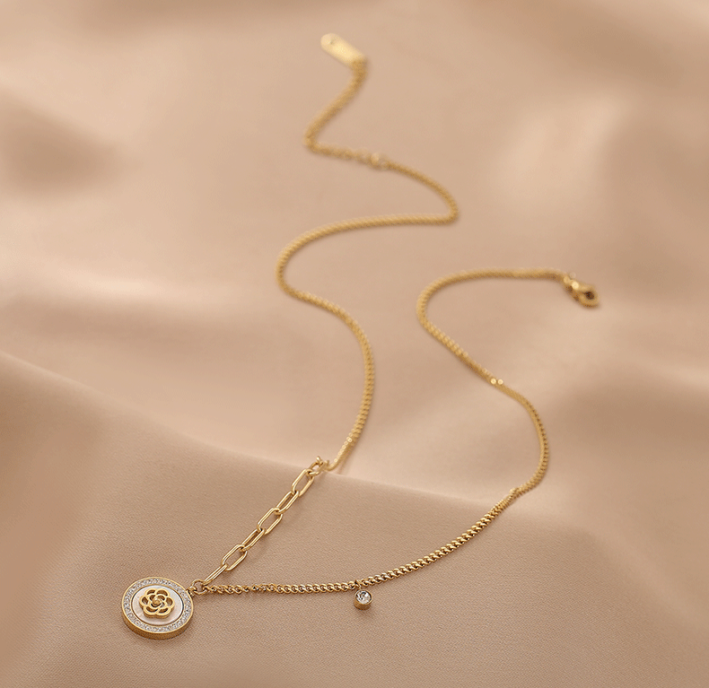 Ladies Gold Camellia Pentdent Necklace SKAJ025