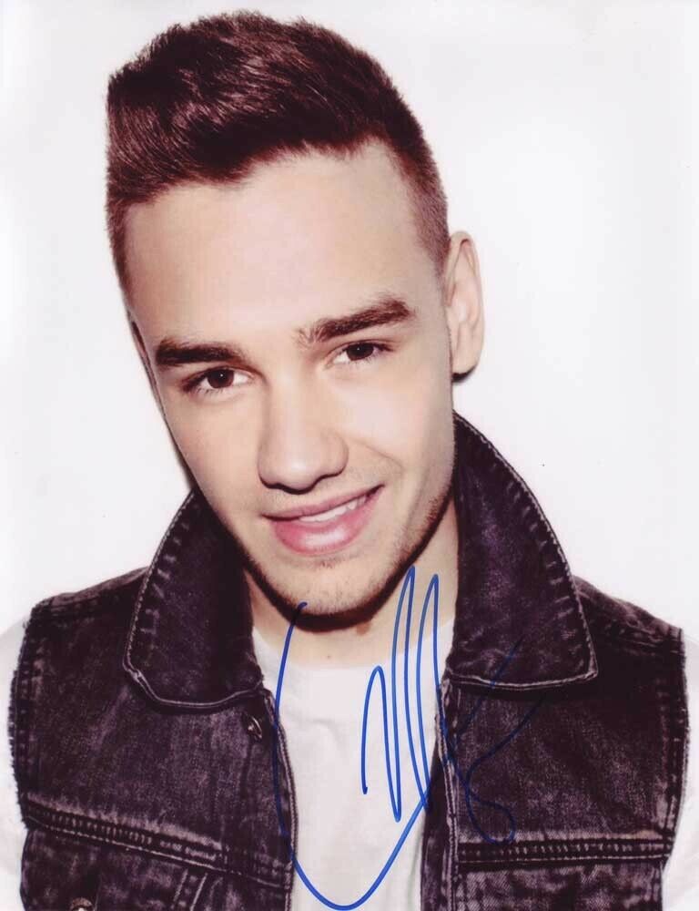 Liam Payne Signed 8 x 10 Autographed Photo Poster painting One Direction (Reprint)