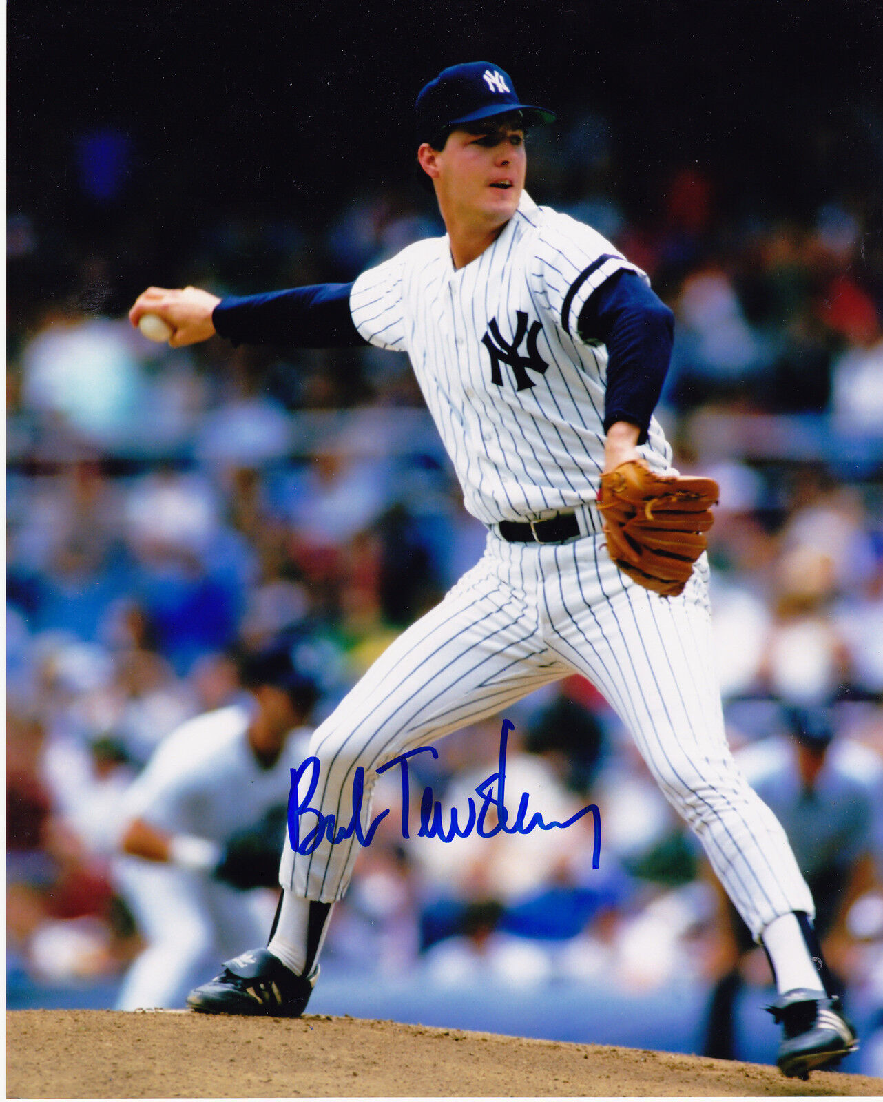 BOB TEWKSBURY NEW YORK YANKEES ACTION SIGNED 8x10