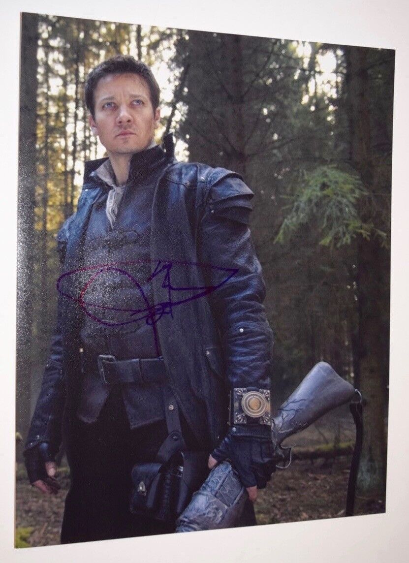 Jeremy Renner Signed Autographed 11x14 Photo Poster painting The Town Avengers COA VD