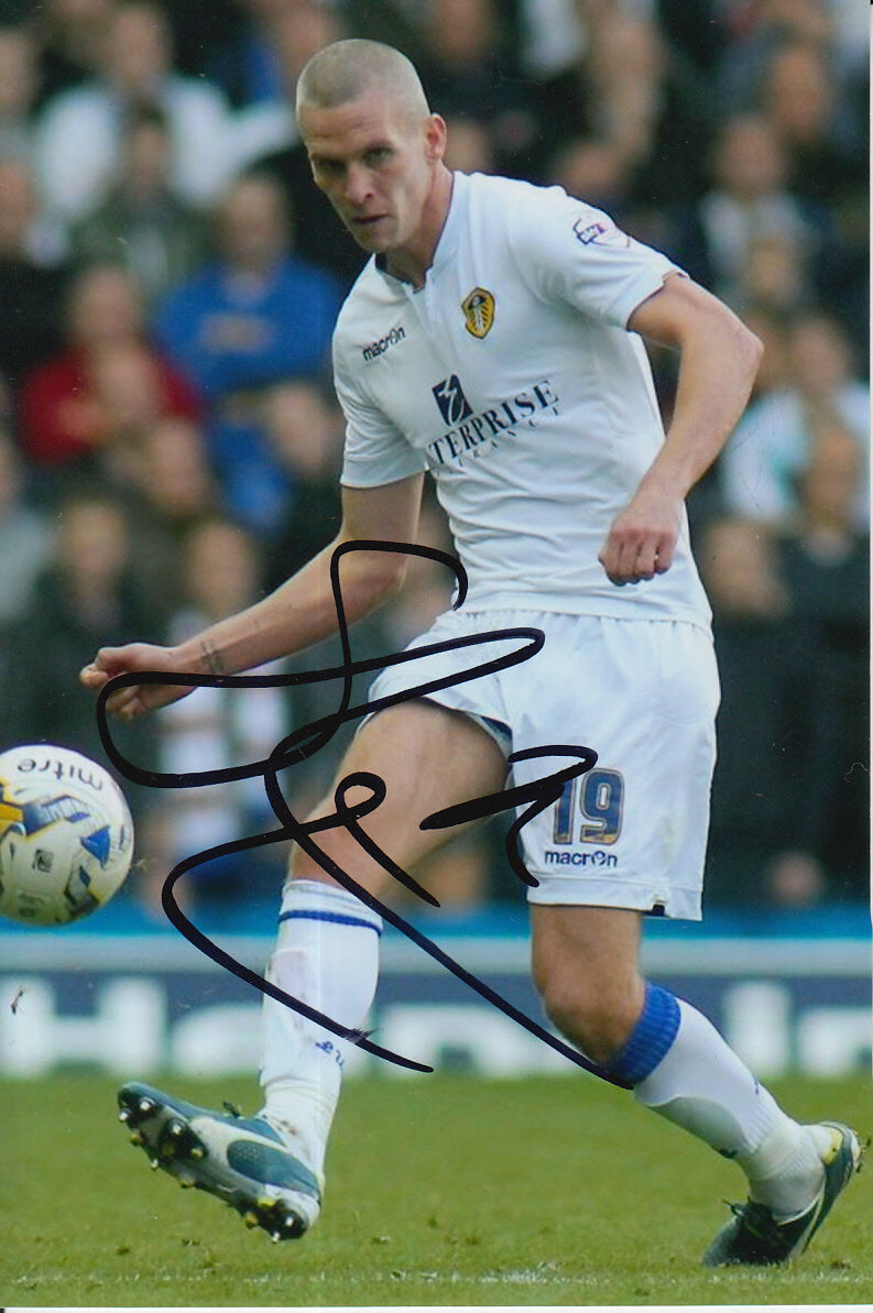 LEEDS UNITED HAND SIGNED STEVE MORISON 6X4 Photo Poster painting 1.