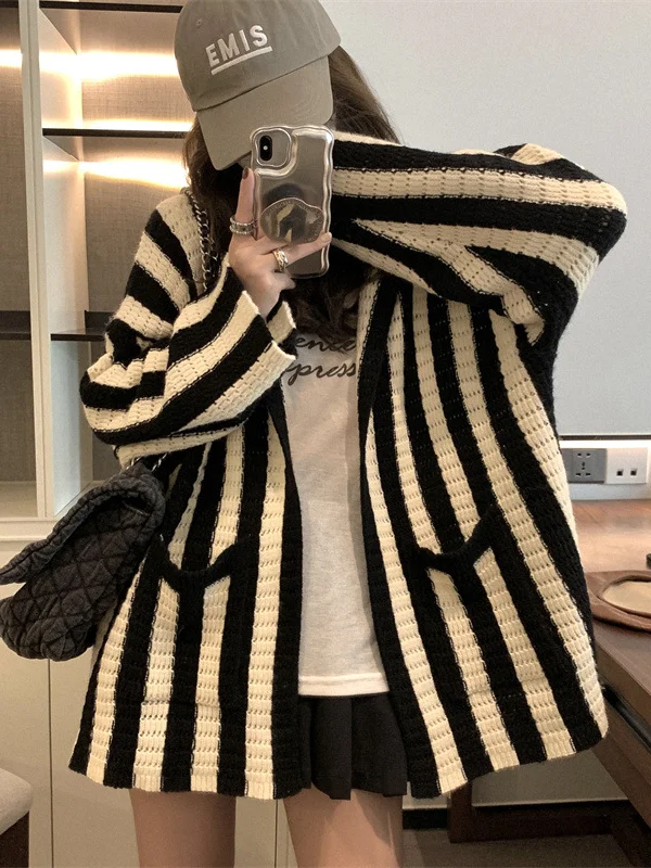 Vertical hot sale striped jacket