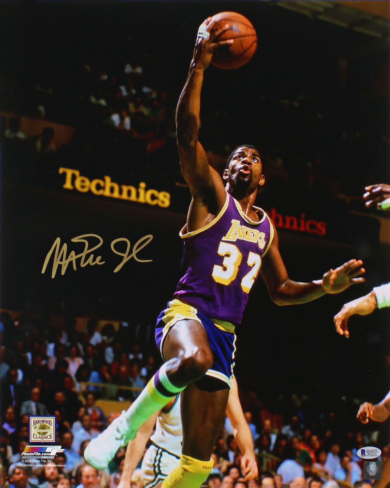 Lakers Magic Johnson Authentic Signed 16x20 Vertical Layup Photo Poster painting BAS Witnessed