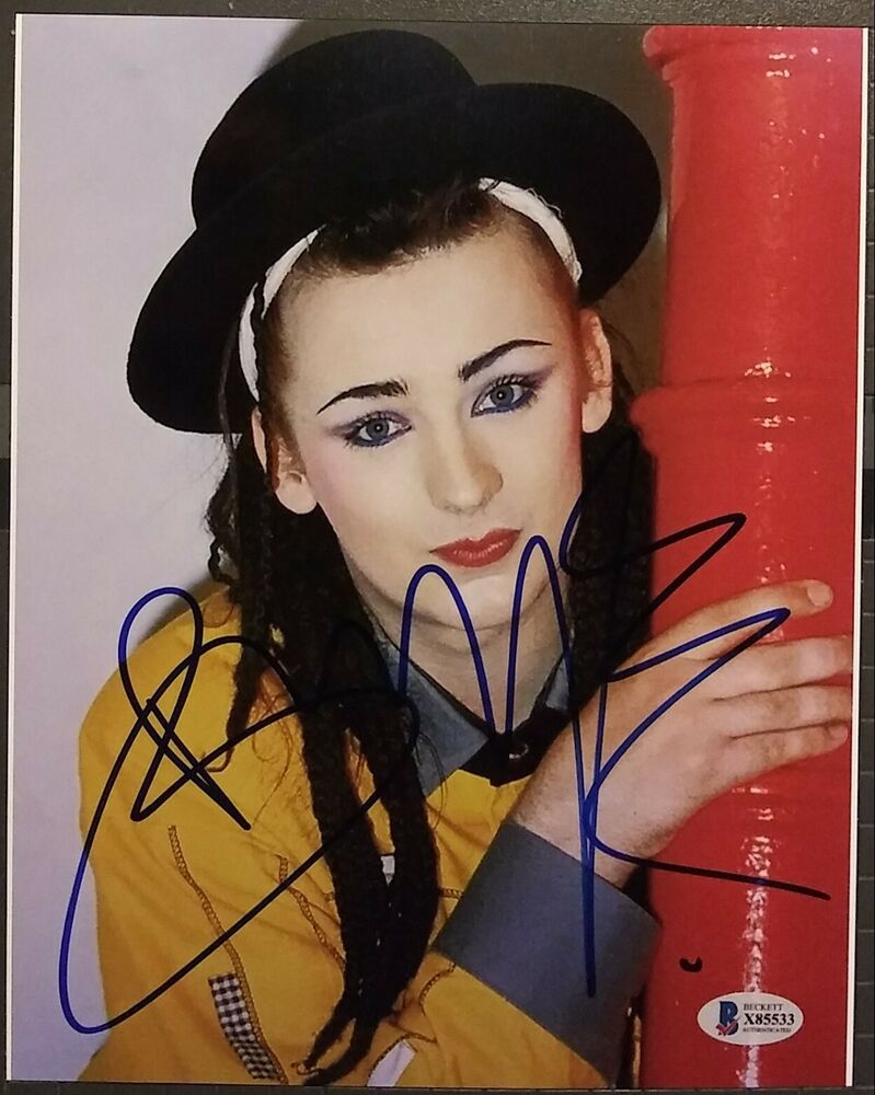 Boy George signed 8x10 BECKETT