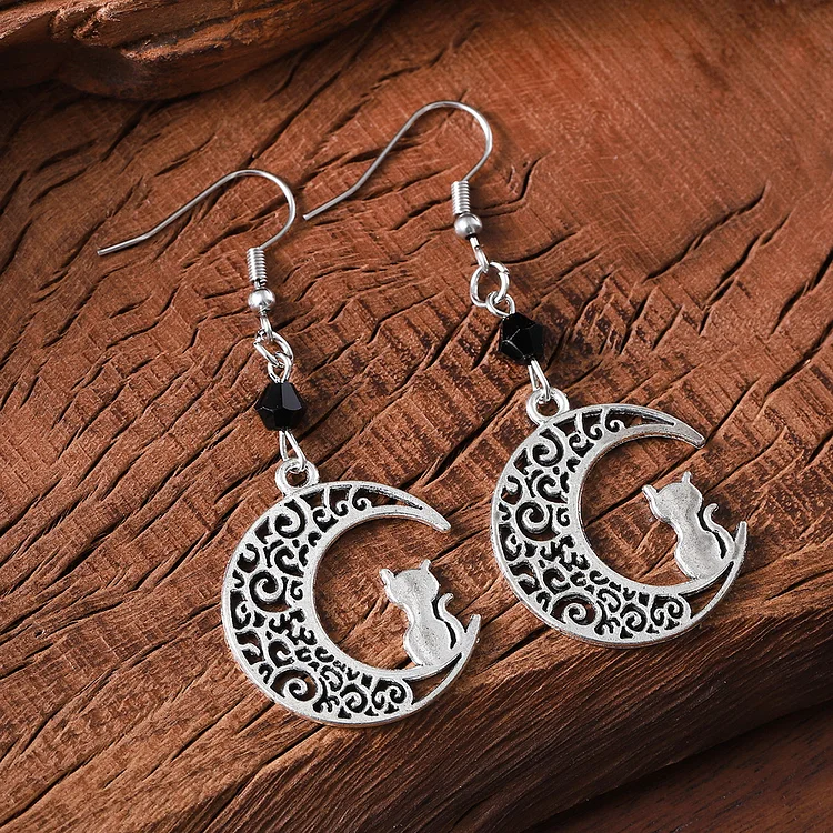 Vintage Hollowed Out Moon Kitten Gemstone Earrings