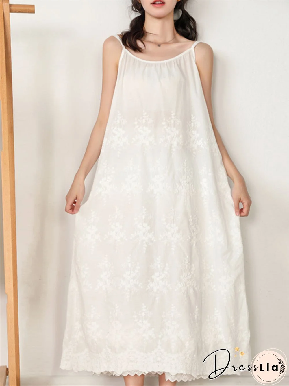 Fresh and Sweet Pure Color Dress Embroidered Loose Cotton Linen Skirt