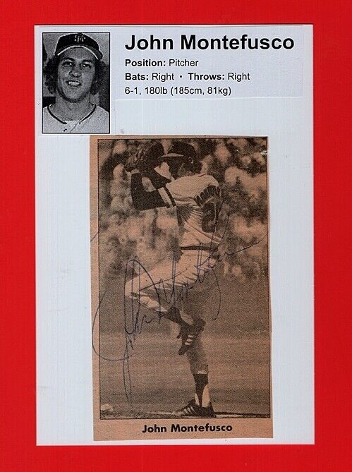 JOHN MONTEFUSCO-SAN FRANCISCO GIANTS AUTOGRAPHED POSTCARD SIZED Photo Poster painting