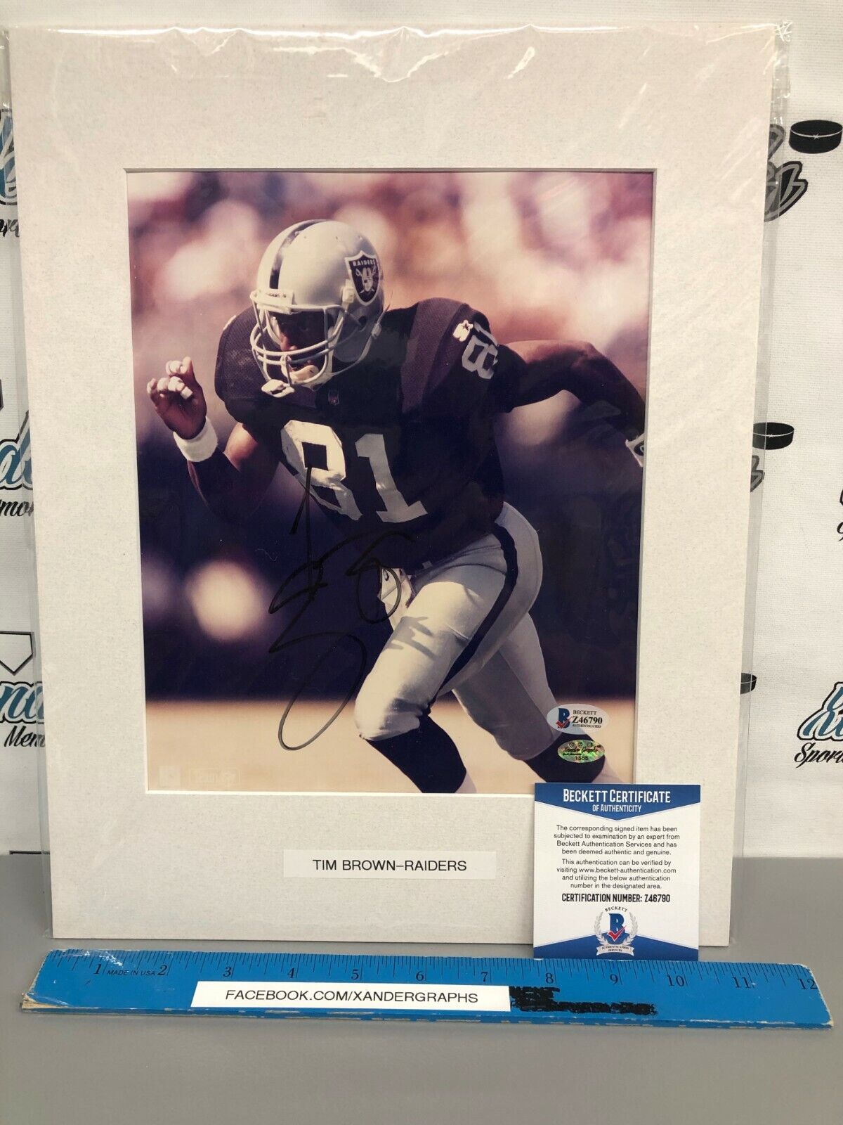 TIM BROWN HOF SIGNED AUTOGRAPHED 8X10 Photo Poster painting MATTED 11X14 BECKETT BAS COA RAIDERS