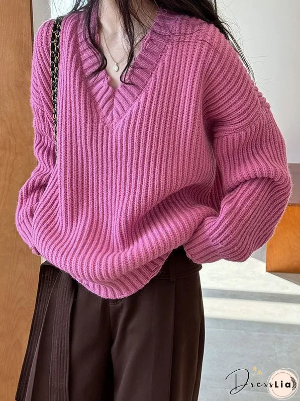 Classic and Comfortable Pullover
