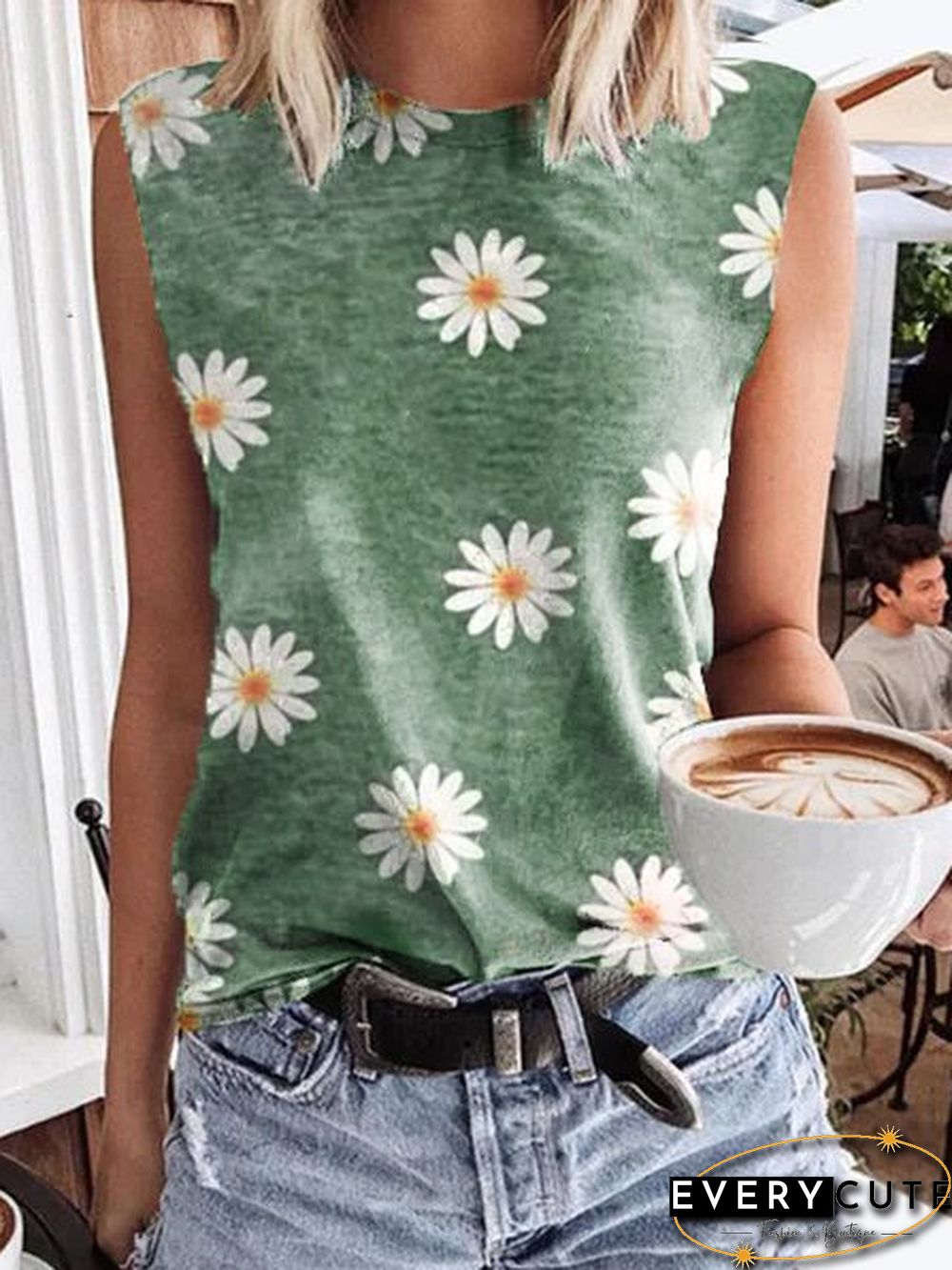 Sleeveless T-shirt with Daisy print round neck