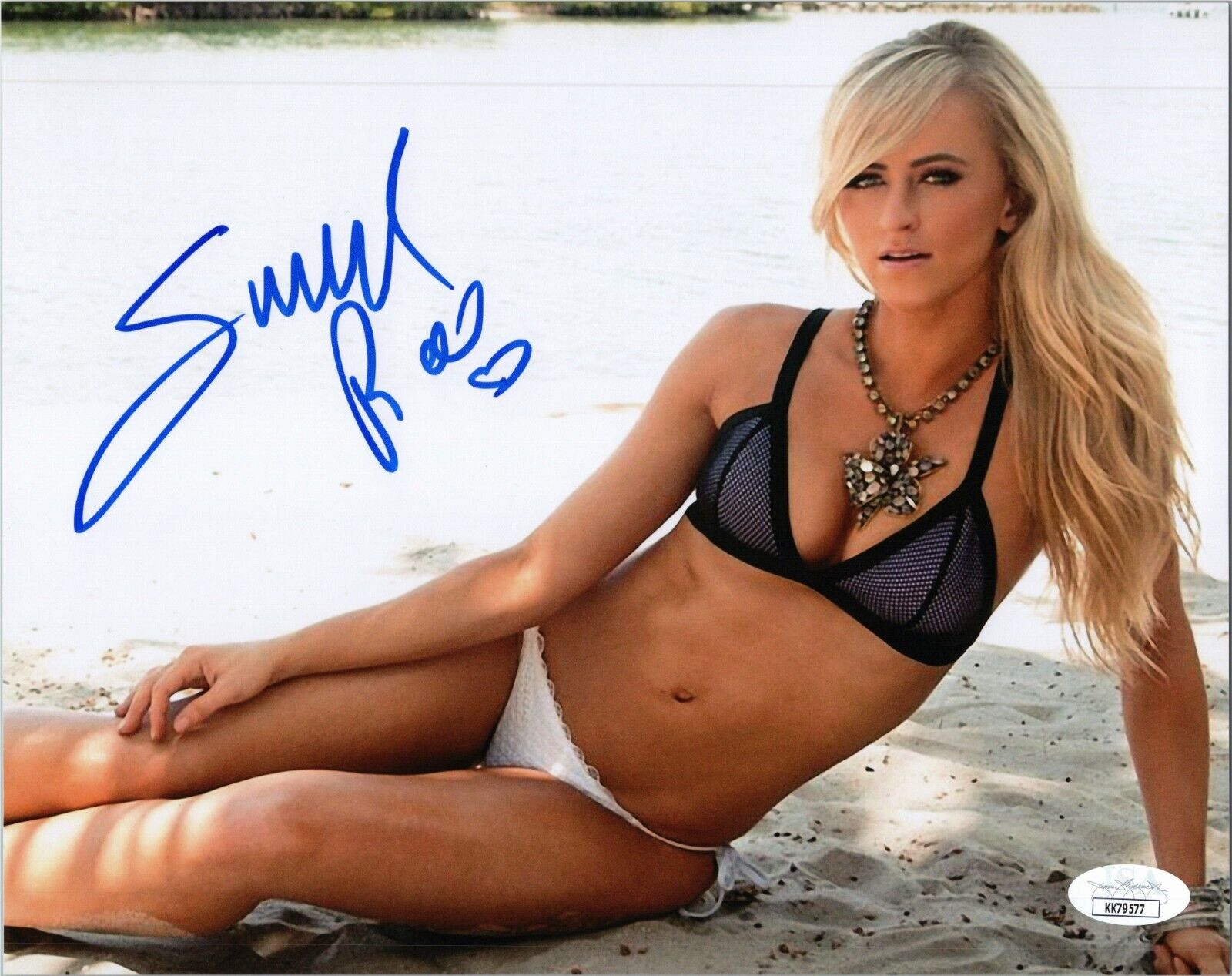 DANIELLE MONET ~SUMMER RAE Authentic Hand-Signed WWE DIVA