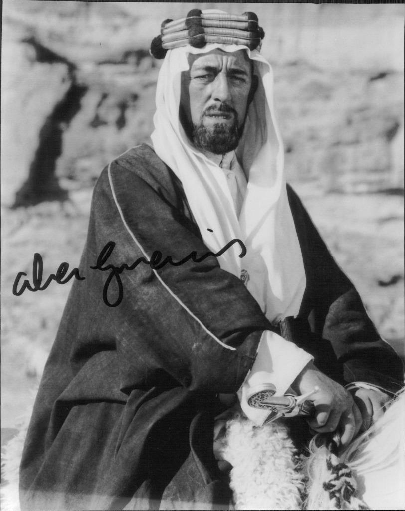 Alec Guinness SIGNED AUTOGARPHED 10 X 8