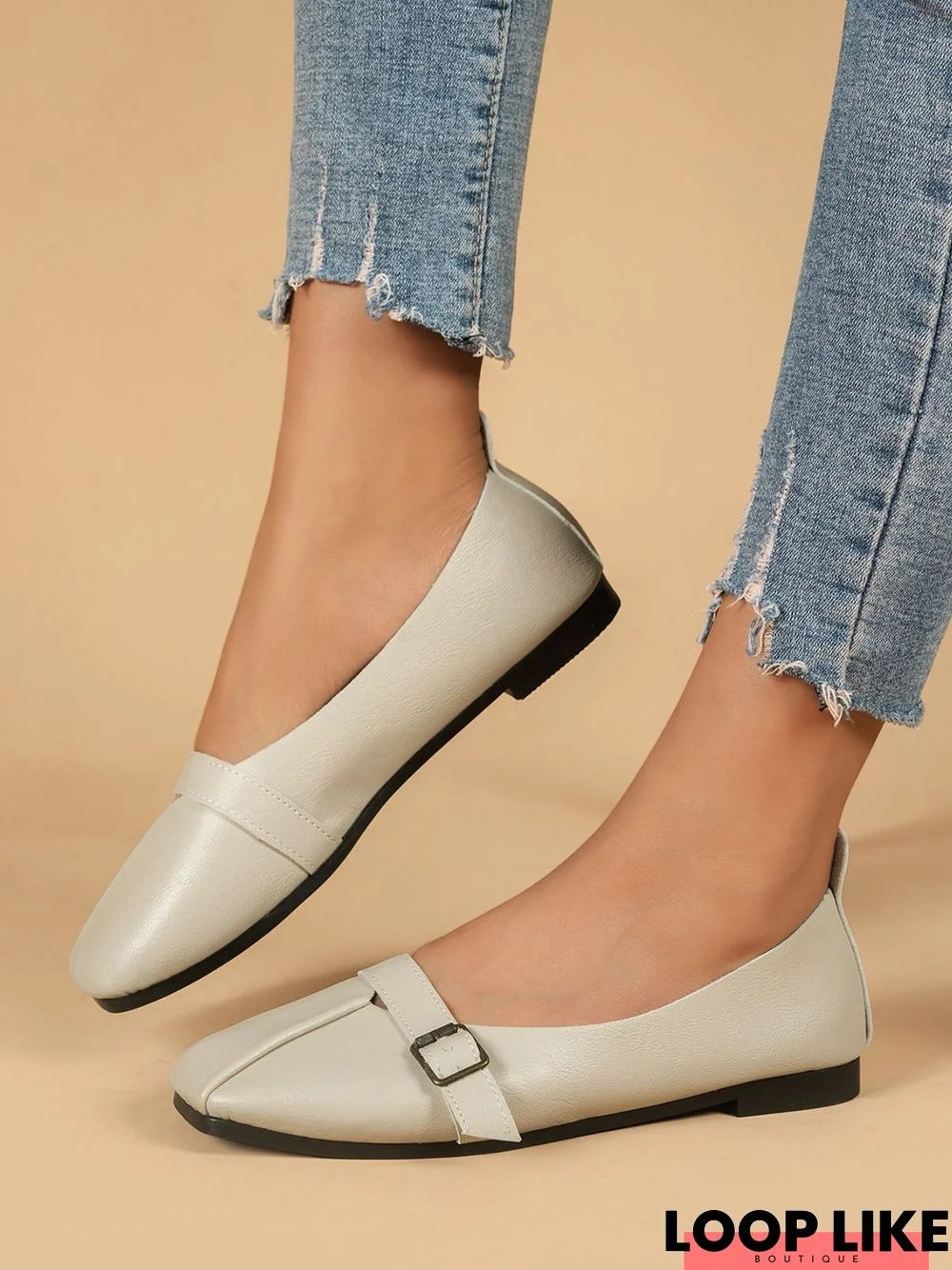 Women's Pu Plain Buckle Slip On Flat Shoes