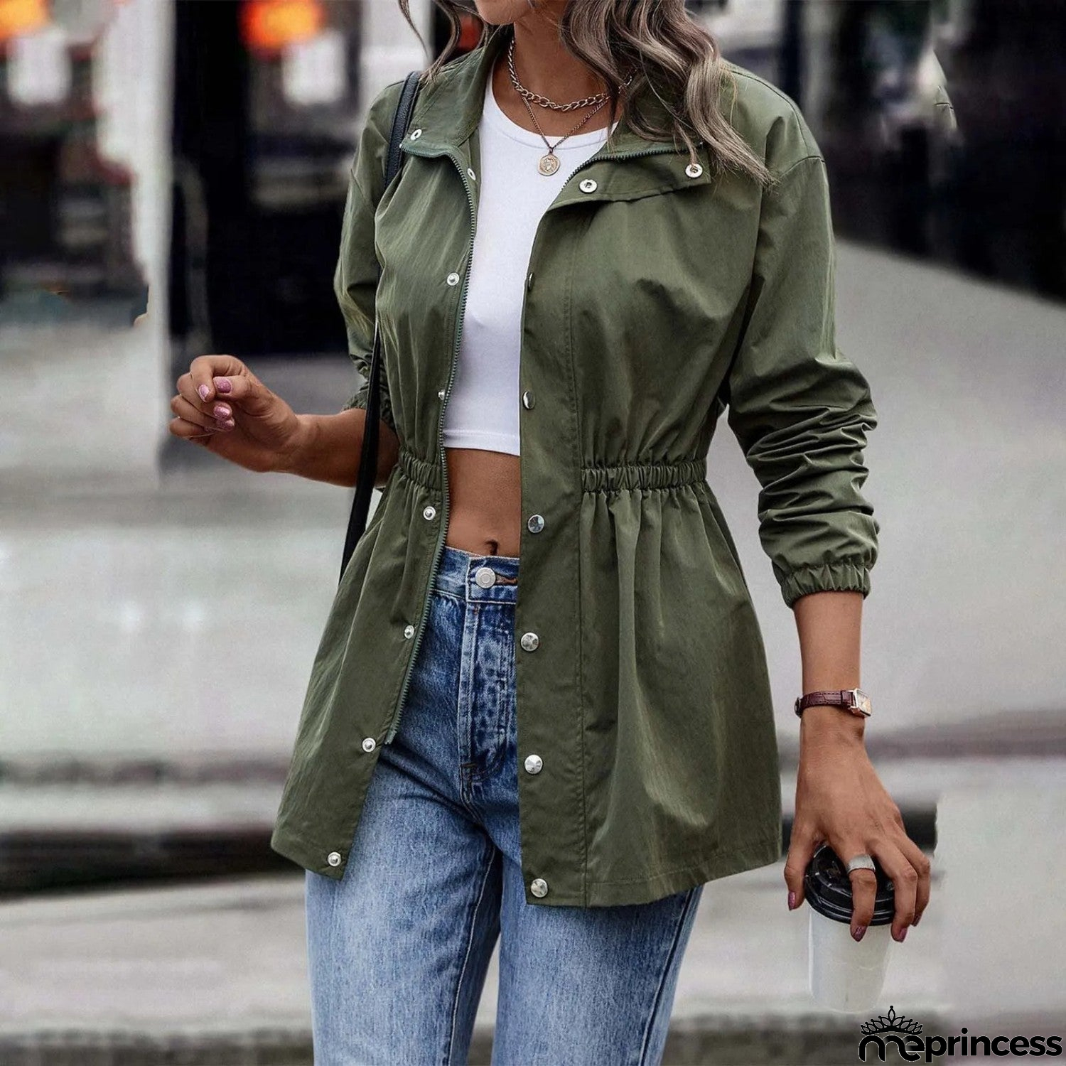 Elegant and Versatile winter garment