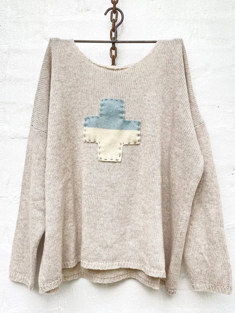Women's Swiss Cross Pattern Round Neck Long Sleeve Casual Top