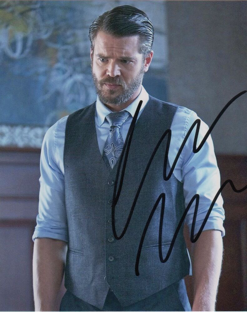 Charlie Weber How to Get Away with Murder Autographed Signed 8x10 Photo Poster painting COA #6