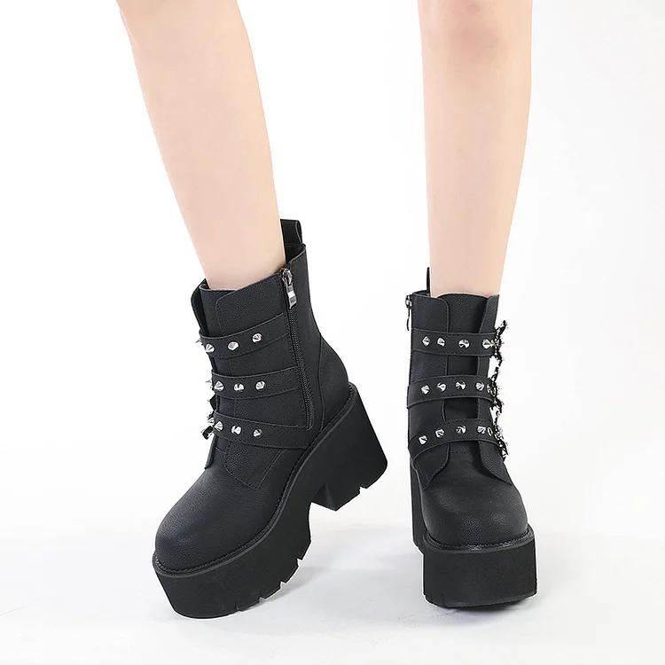Gothic Girl Platform Rivets Bat Buckle Straps Ankle Boots