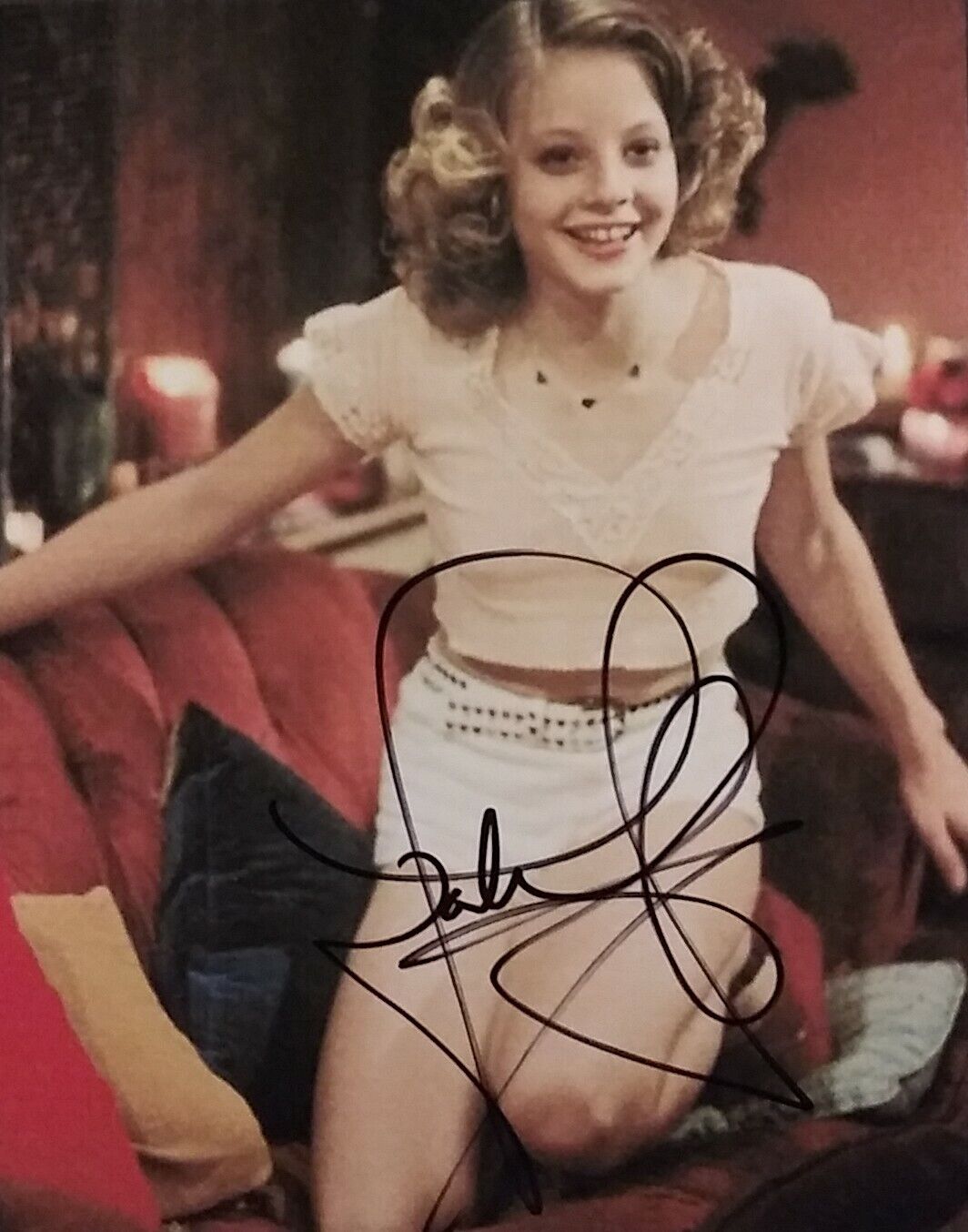 Jodie Foster signed 8 x 10