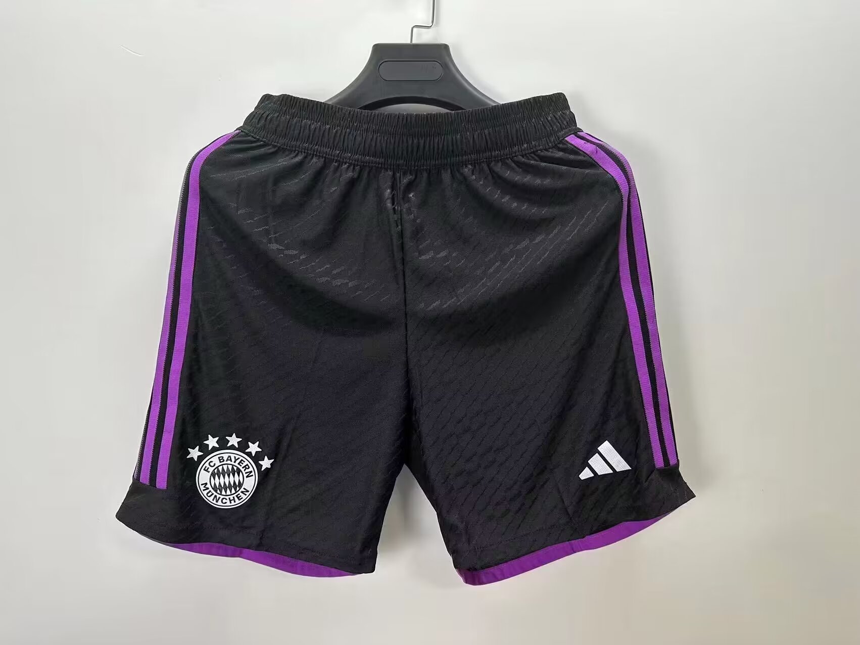 24-H-BAY-SHORTS-PLAYER-A04738
