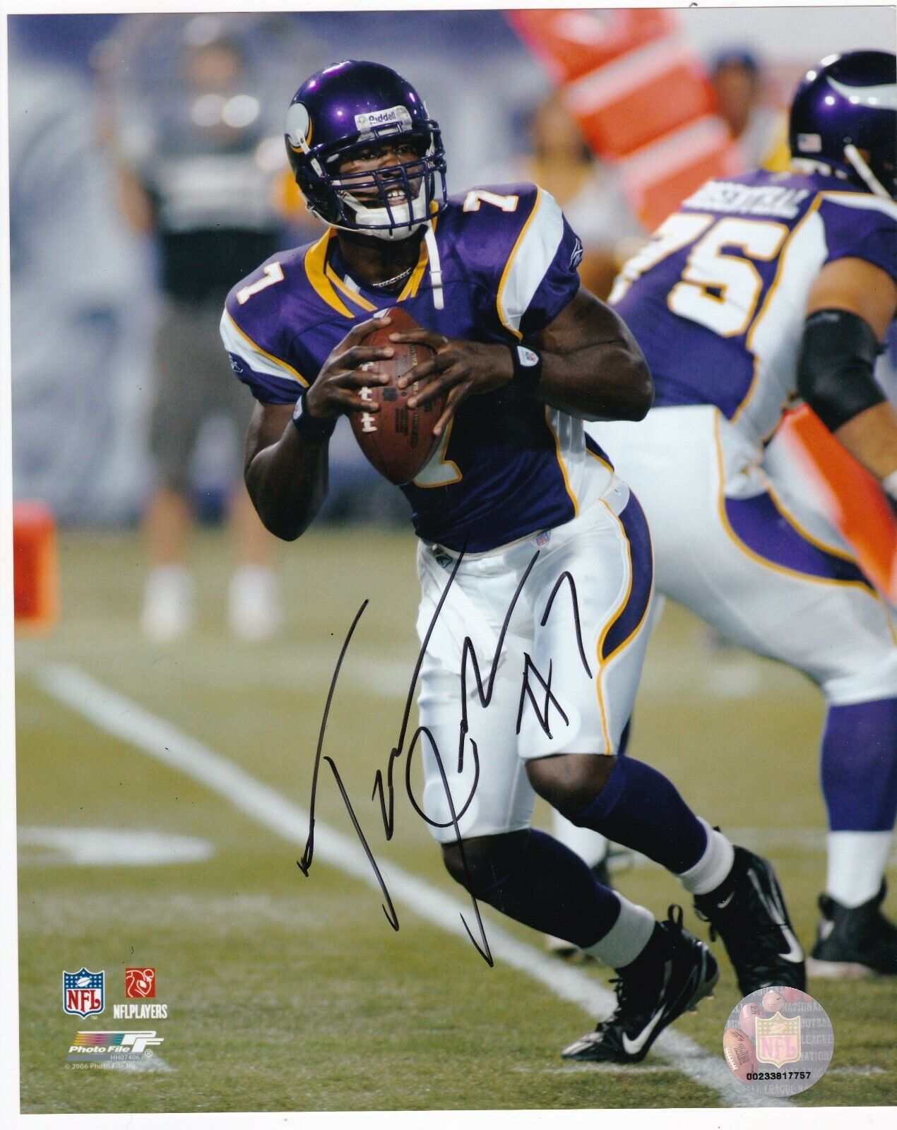 TARVARIS JACKSON MINNESOTA VIKINGS ACTION SIGNED 8X10