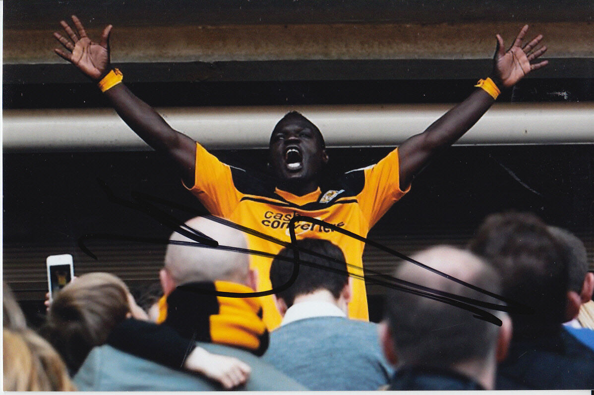 HULL CITY HAND SIGNED ABDOULAYE FAYE 6X4 Photo Poster painting 2.