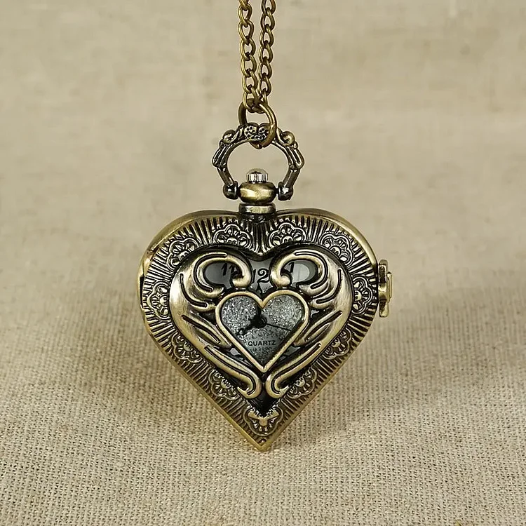  Vintage Silvery Heart Locket Shaped Hollow Pendant Pocket Watch