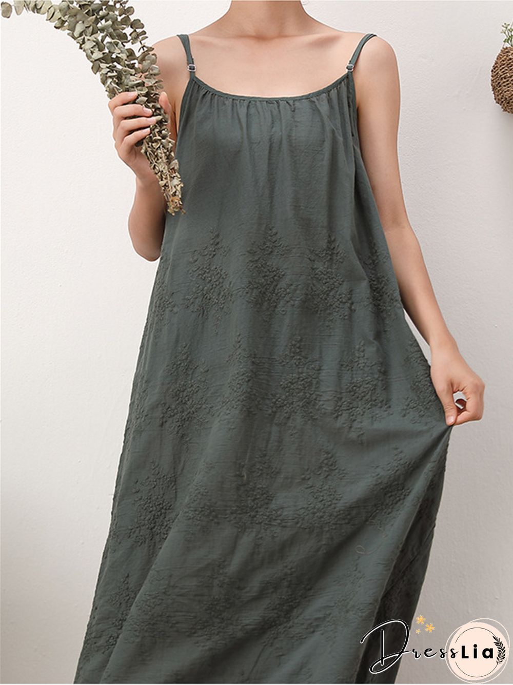 Fresh and Sweet Pure Color Dress Embroidered Loose Cotton Linen Skirt