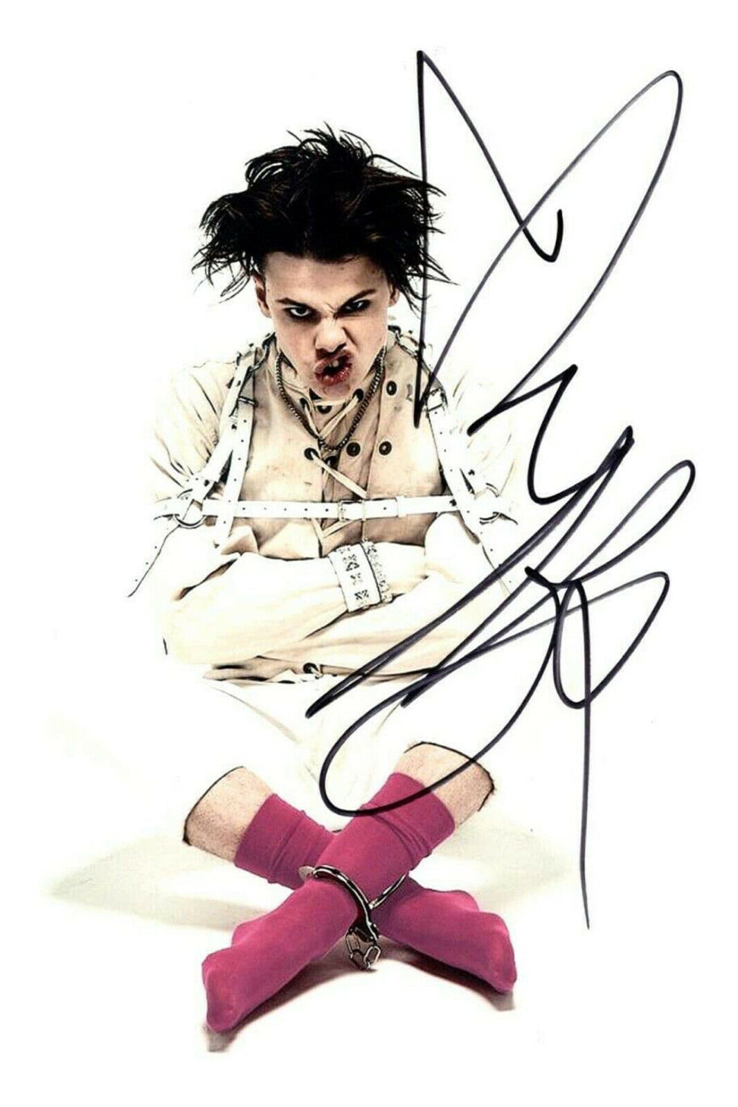 Yungblud Signed A4 Photo Poster painting Print Autograph Music