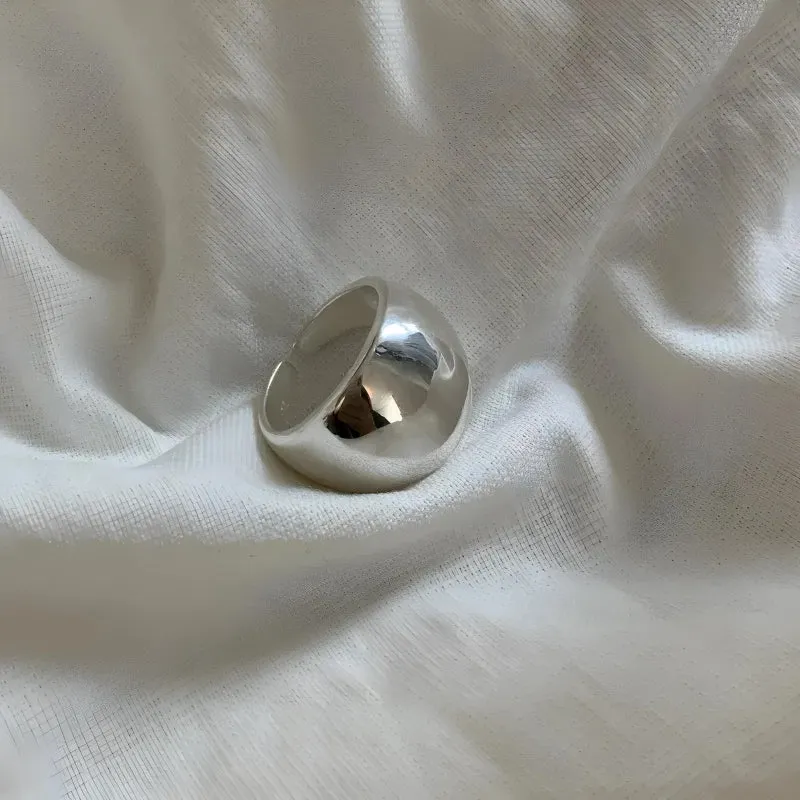 Brownm Round Ring