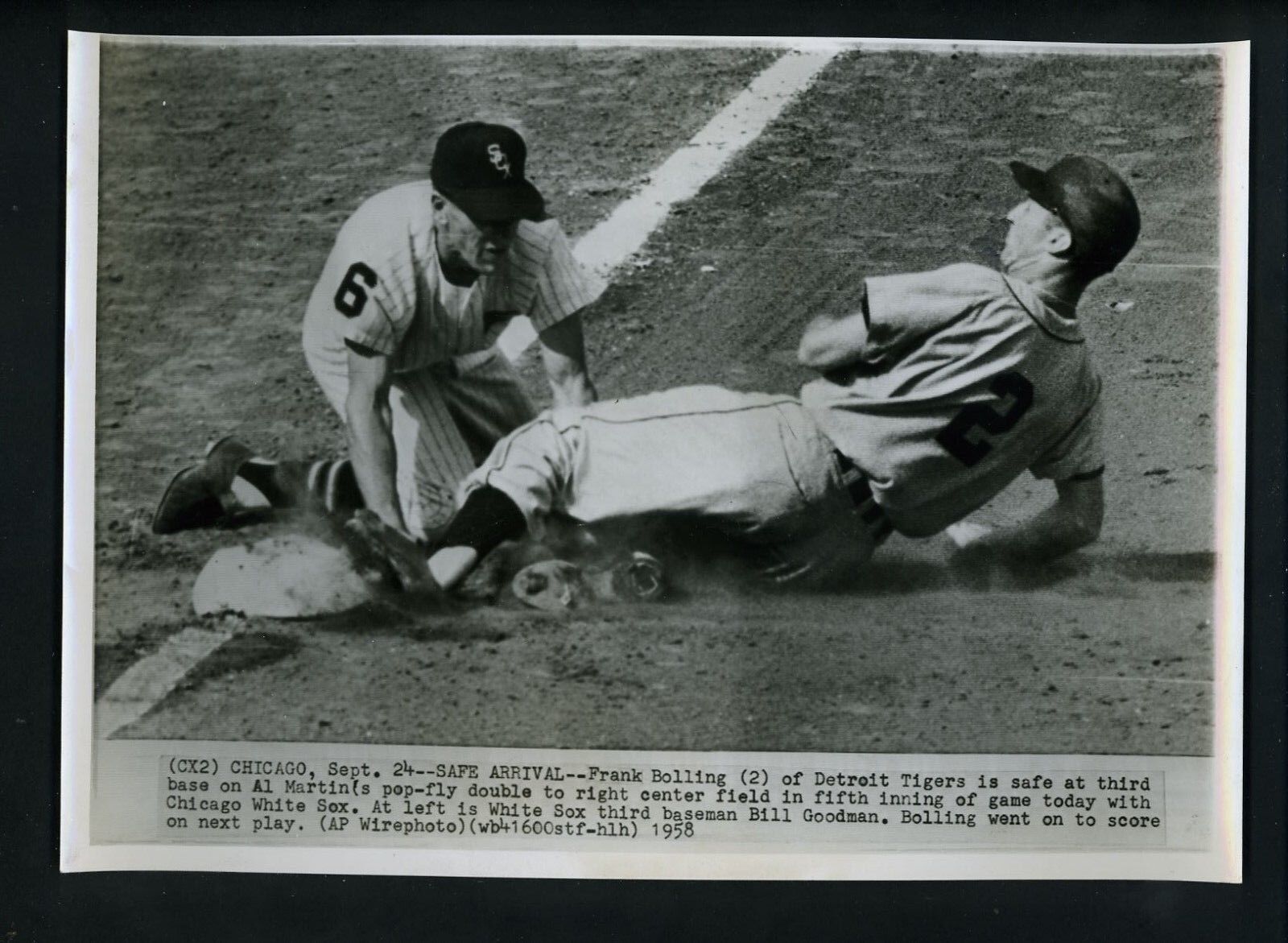 Billy Goodman & Frank Bolling 1958 Press Photo Poster painting Detroit Tigers Chicago White Sox