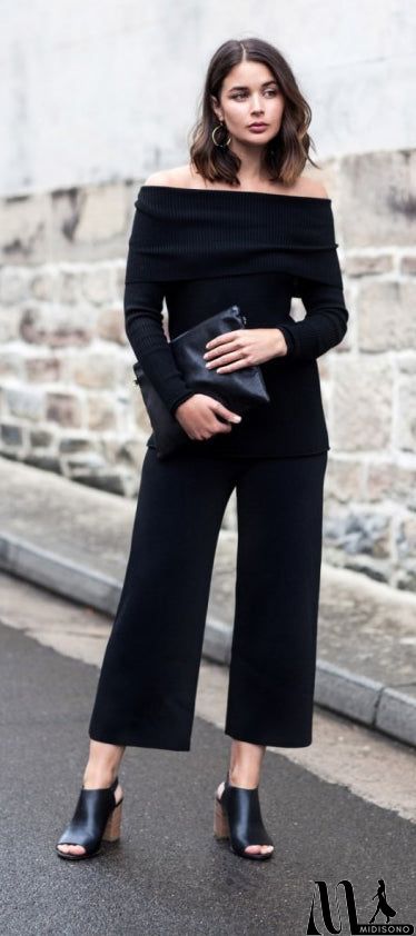 MidiSono - Off The Shoulder Winter Sweater