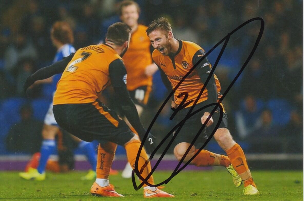 WOLVES HAND SIGNED JAMES HENRY 6X4 Photo Poster painting 1.