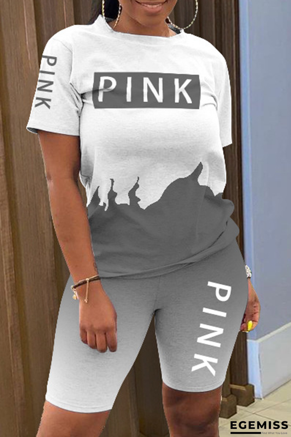 Grey Street Print Letter O Neck Short Sleeve Two Pieces | EGEMISS