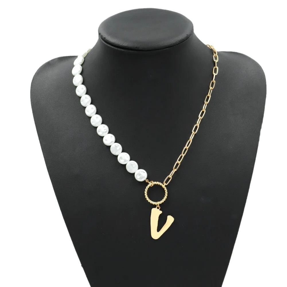 Dvacaman Retro Simple Pearl Letter Pendant Initial Necklace for Women Boho Statement Multi Layered Chunky Chain Necklace Jewelry