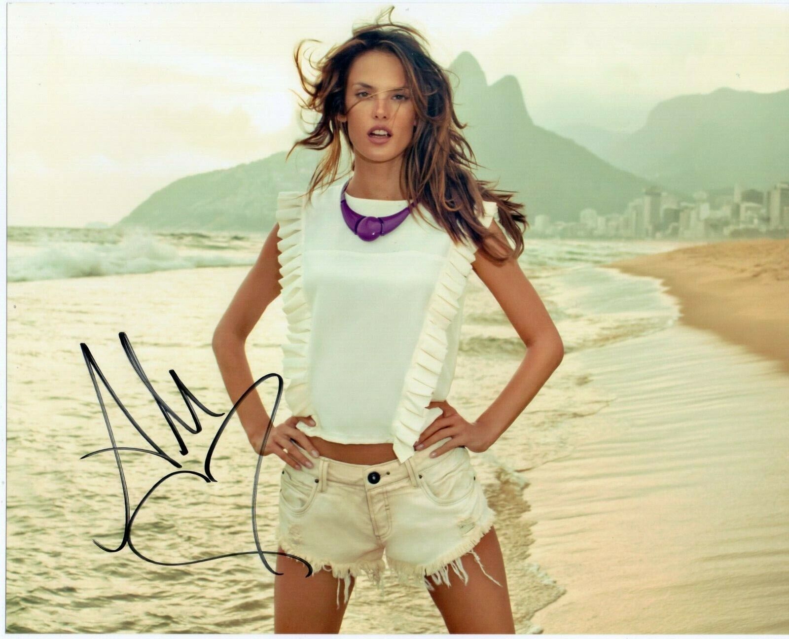 Autographed Alessandra Ambrosio signed 8 x 10 Photo Poster painting